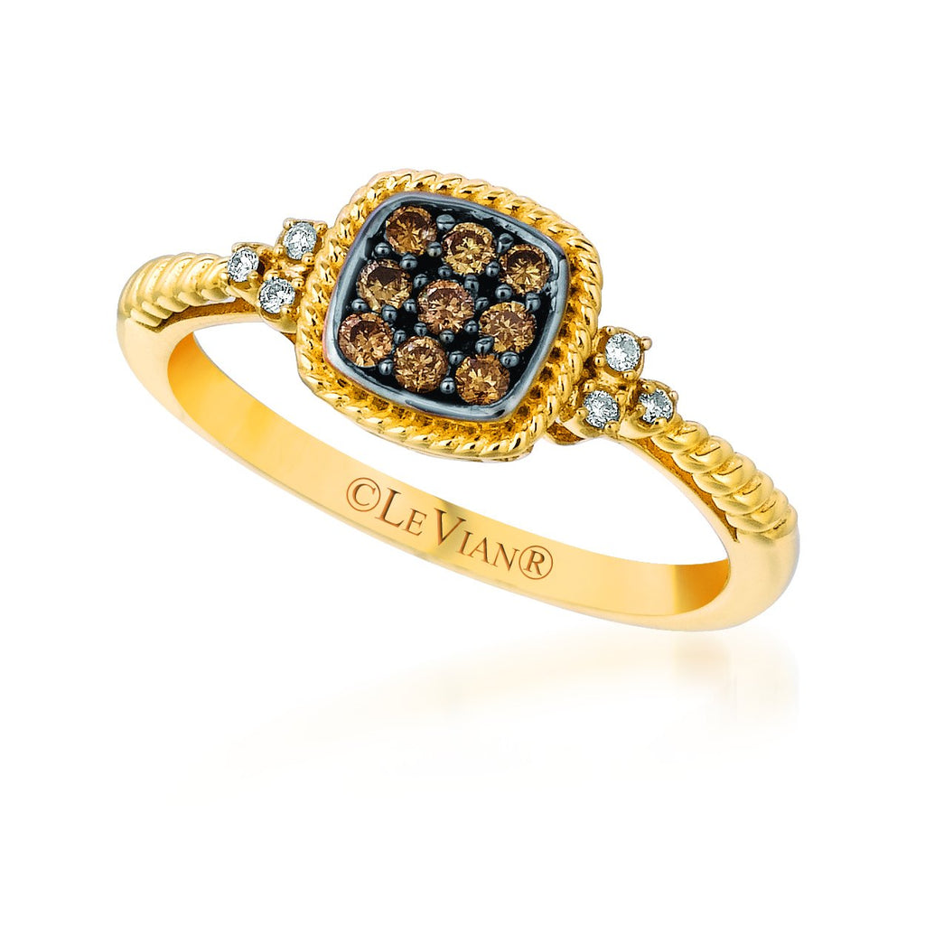 petite le vian® ring featuring 1/6 cts